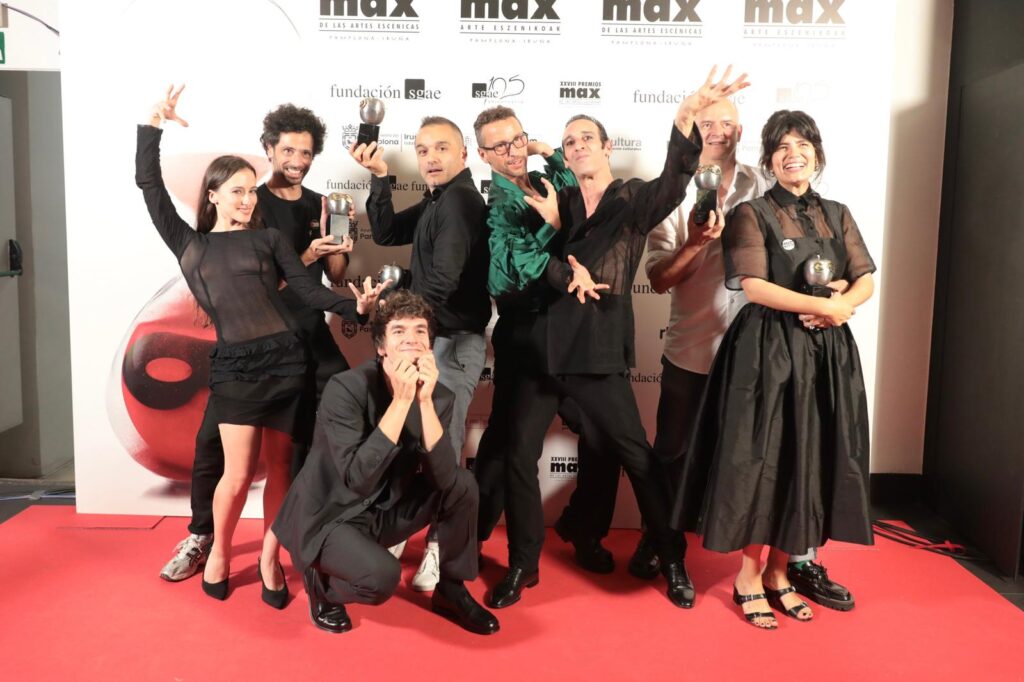 El Periòdic d'Ontinyent - Noticies a Ontinyent Marcos Morau arrasa en els Premis Max Marcos Morau arrasa en els Premis Max El Periòdic d'Ontinyent - Noticies a Ontinyent