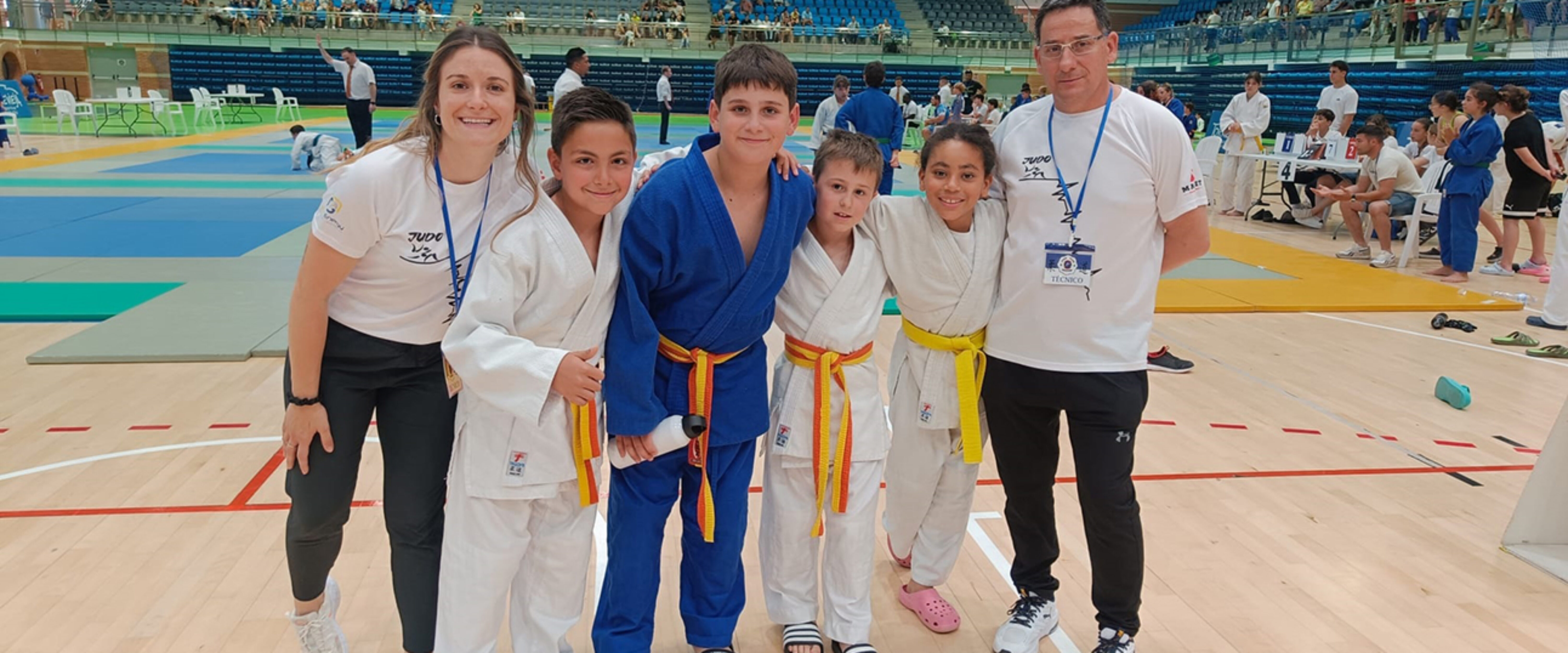El Club Judo Masters tanca temporada amb 3 medalles de plata