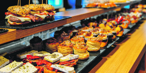 Les Capitanies trien el seu bocata i tapa en any de càrrec